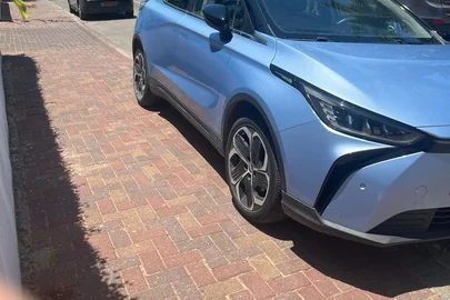 2024' Geely Geometry C ג׳ילי