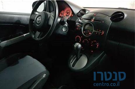 2010' Mazda 2 מאזדה 2 אקטיב photo #2