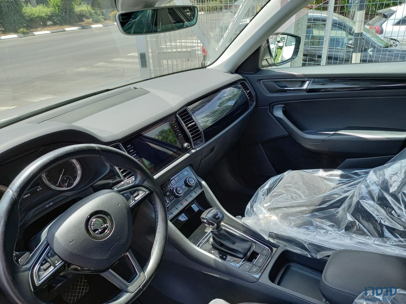 2020' Skoda KODIAQ photo #5