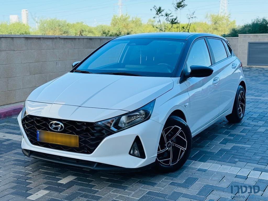 2021' Hyundai i20 photo #1
