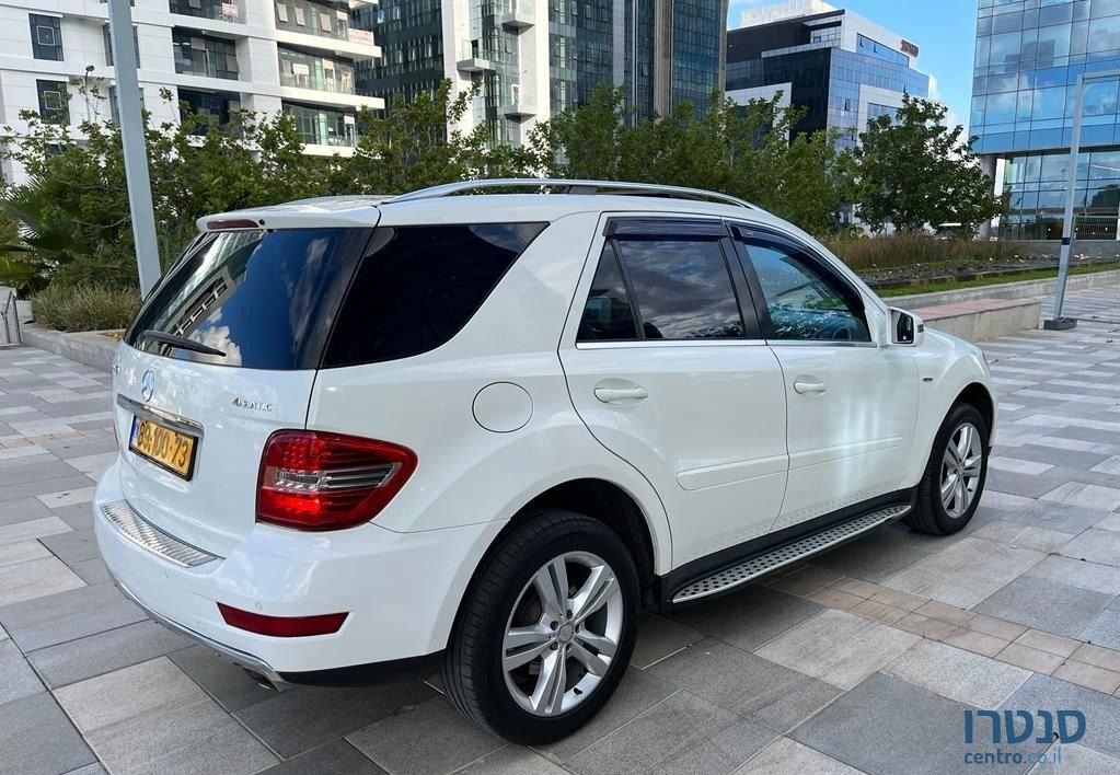2011' Mercedes-Benz Ml Class מרצדס photo #6