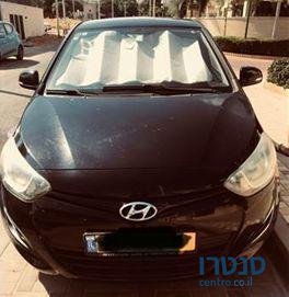 2013' Hyundai i20 i20 יונדאי photo #1