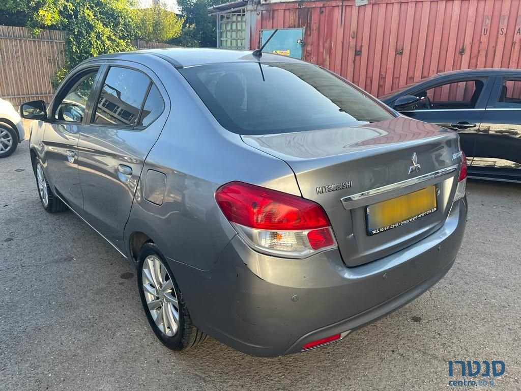 2015' Mitsubishi Attrage מיצובישי אטראז photo #1