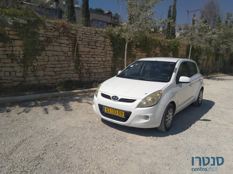 2009' Hyundai i20 יונדאי photo #1