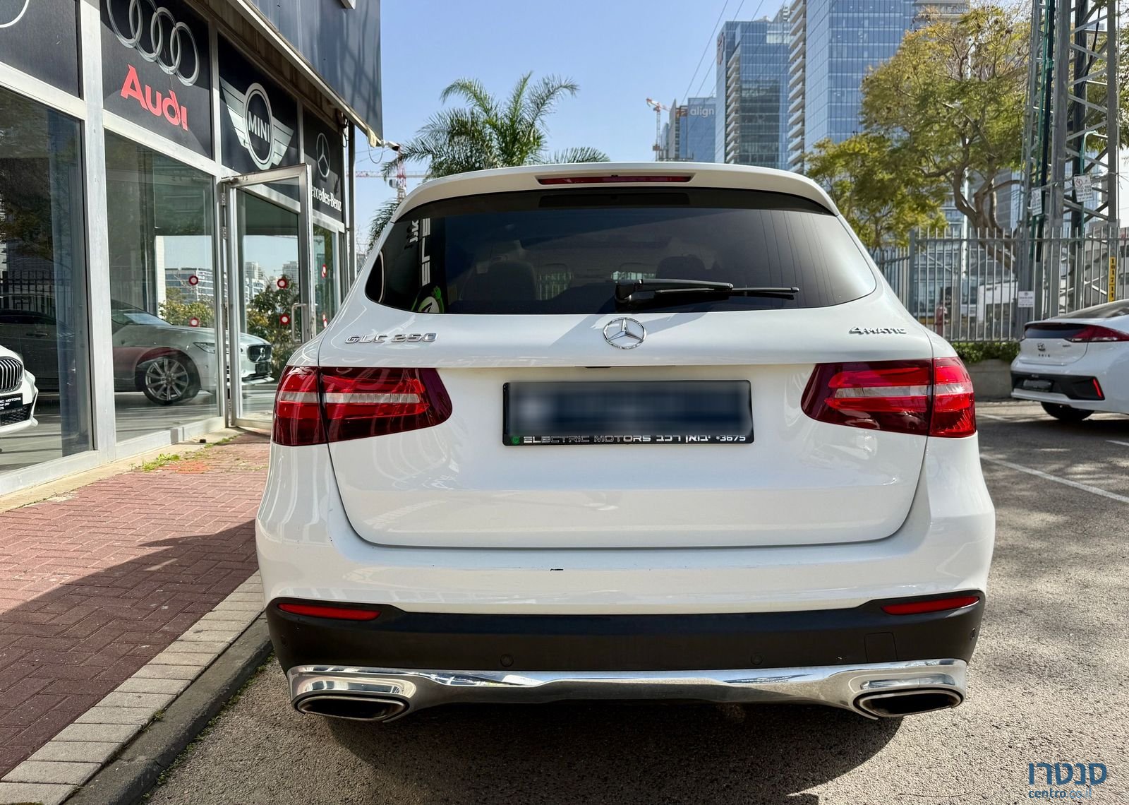 2017' Mercedes-Benz GLC מרצדס-בנץ photo #5