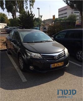 2012' Toyota Avensis photo #1