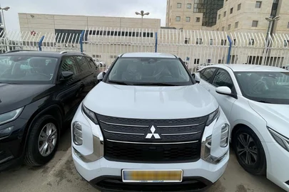 2023' Mitsubishi Outlander מיצובישי אאוטלנדר