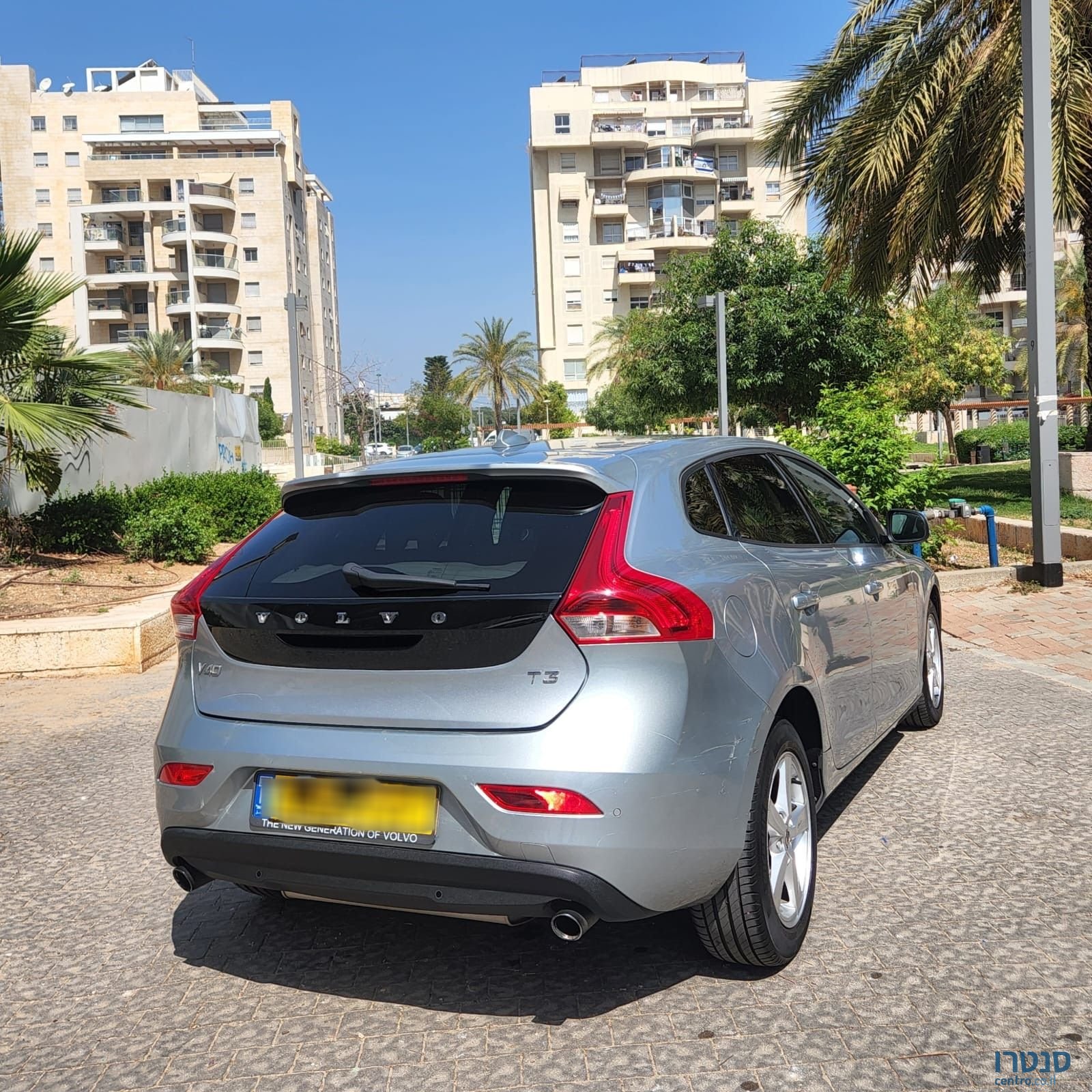 2017' Volvo V40 וולוו photo #3