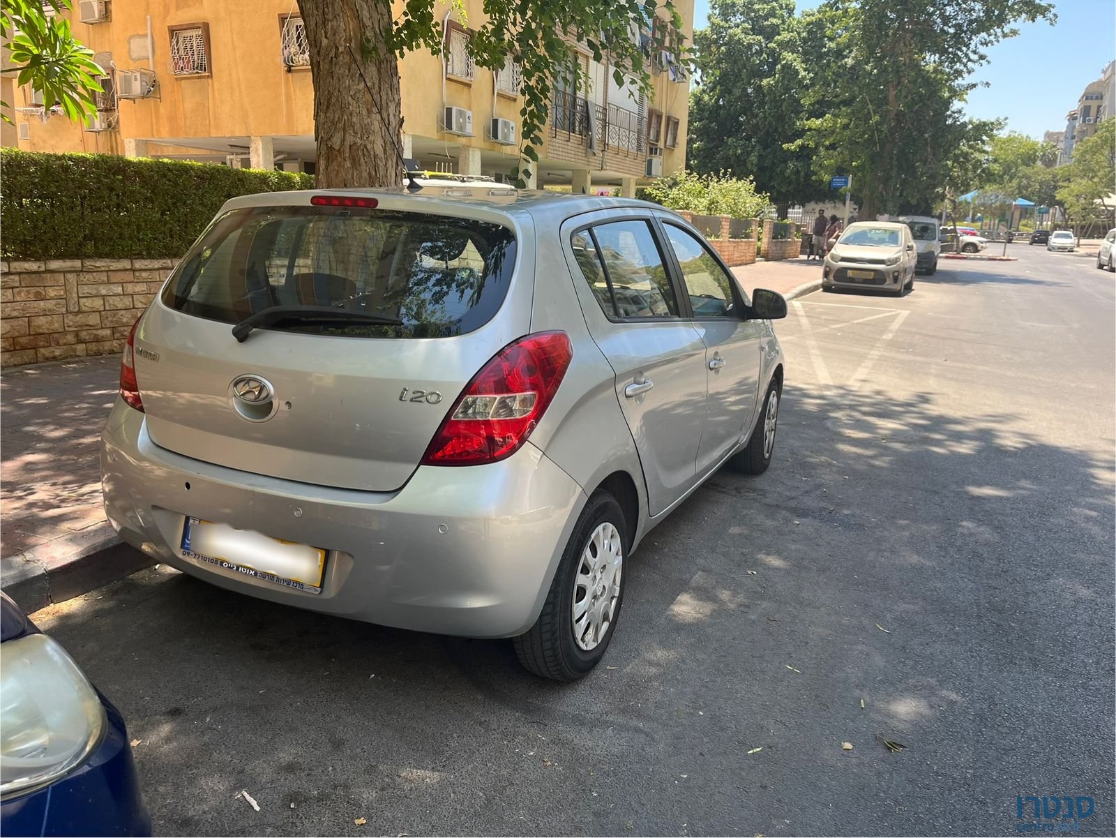 2012' Hyundai i20 יונדאי photo #4