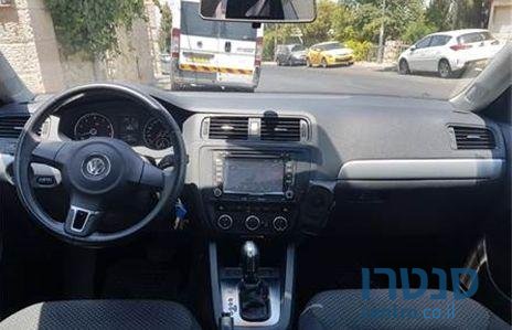 2015' Volkswagen Jetta טרנדליין photo #2