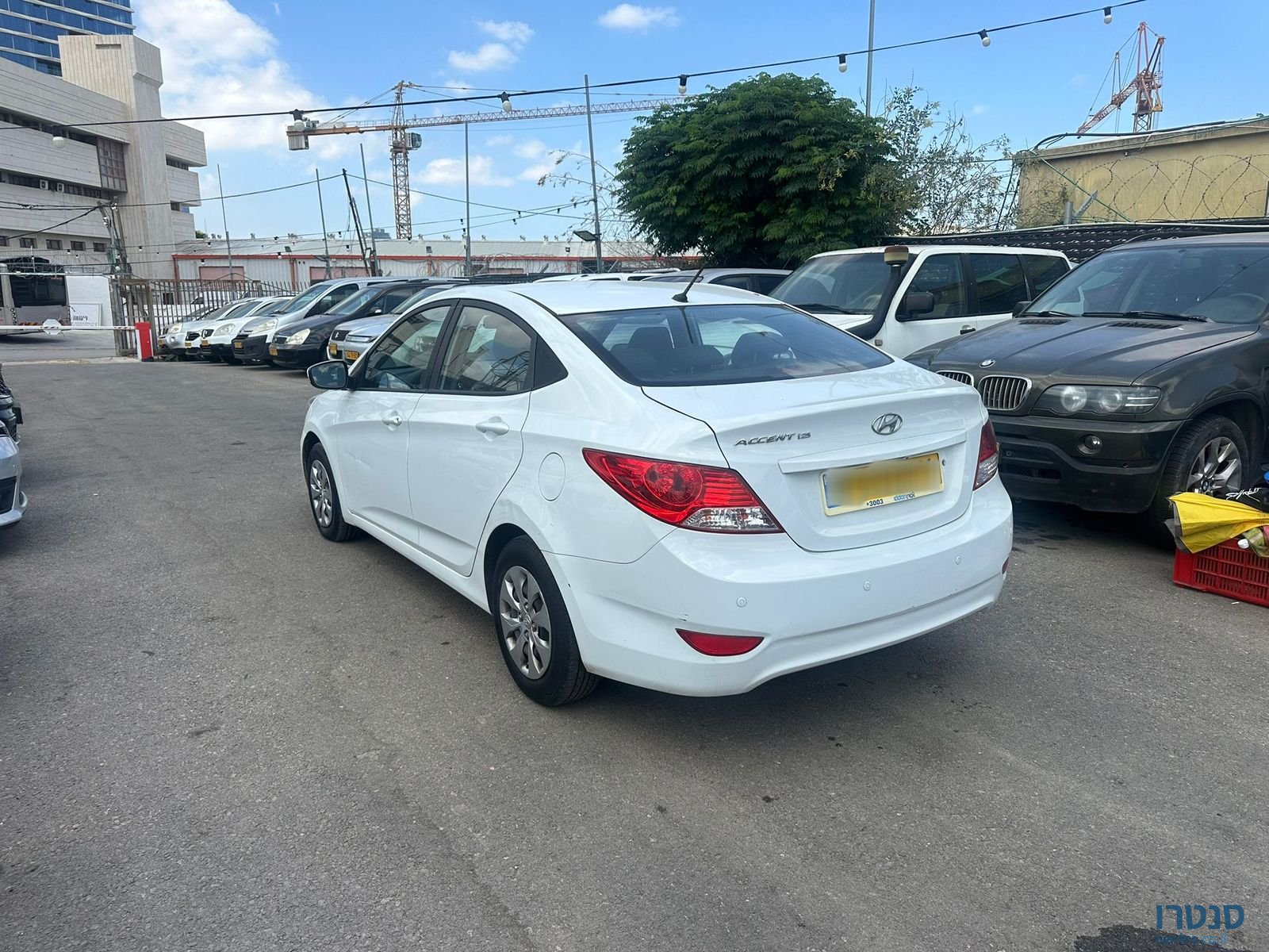 2017' Hyundai i25 יונדאי photo #4