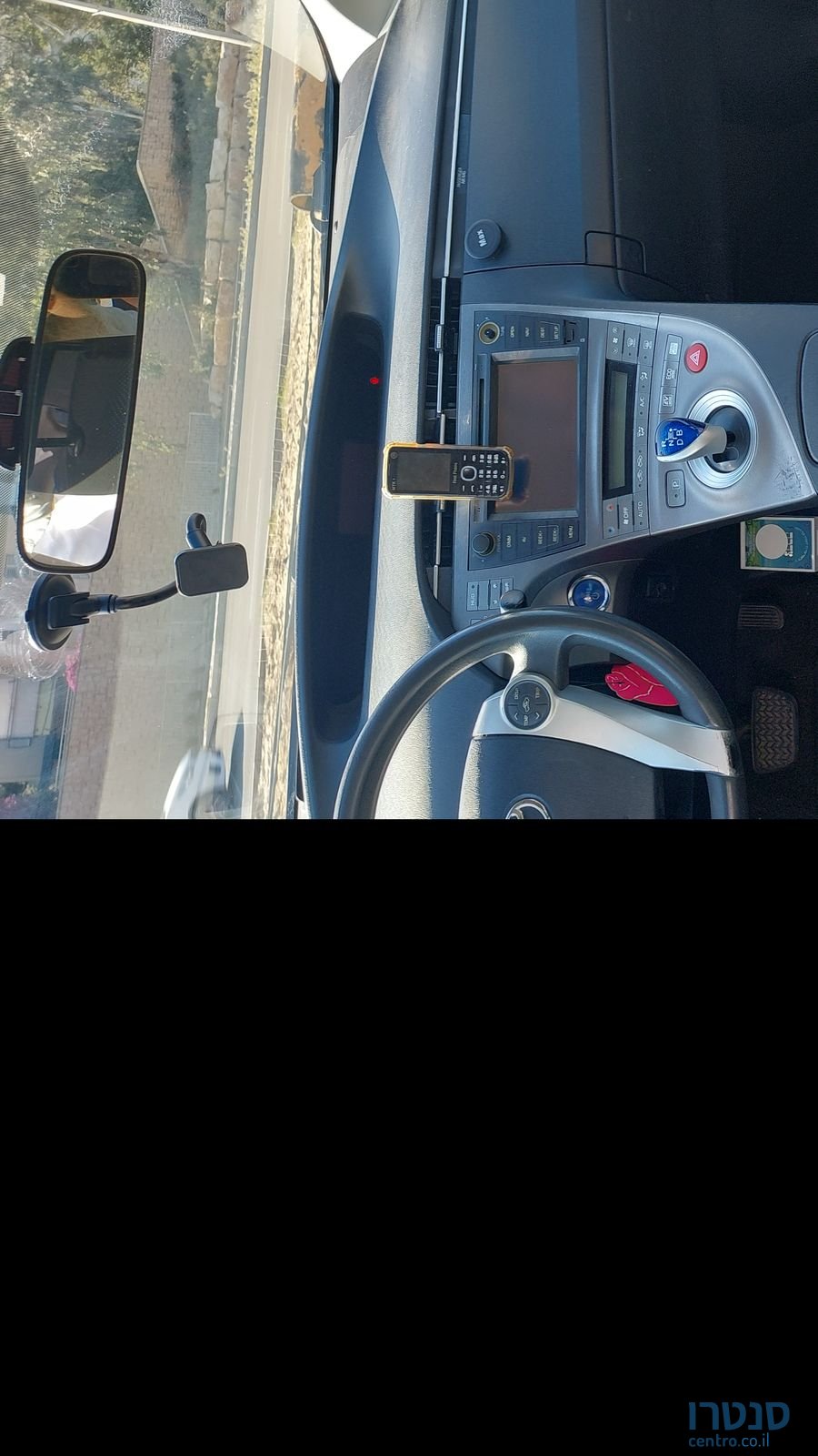 2012' Toyota Prius טויוטה פריוס photo #3