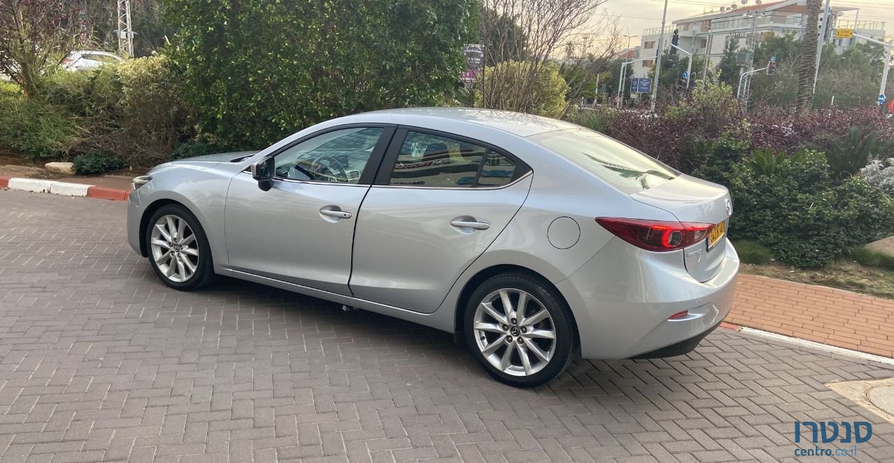 2019' Mazda 3 מאזדה photo #3
