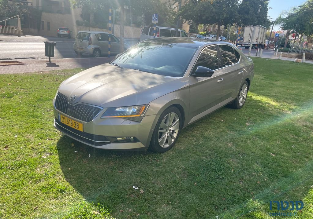 2016' Skoda Superb סקודה סופרב photo #1