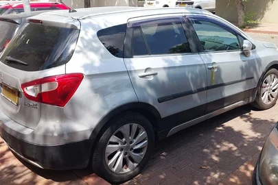 2017' Suzuki SX4 סוזוקי קרוסאובר