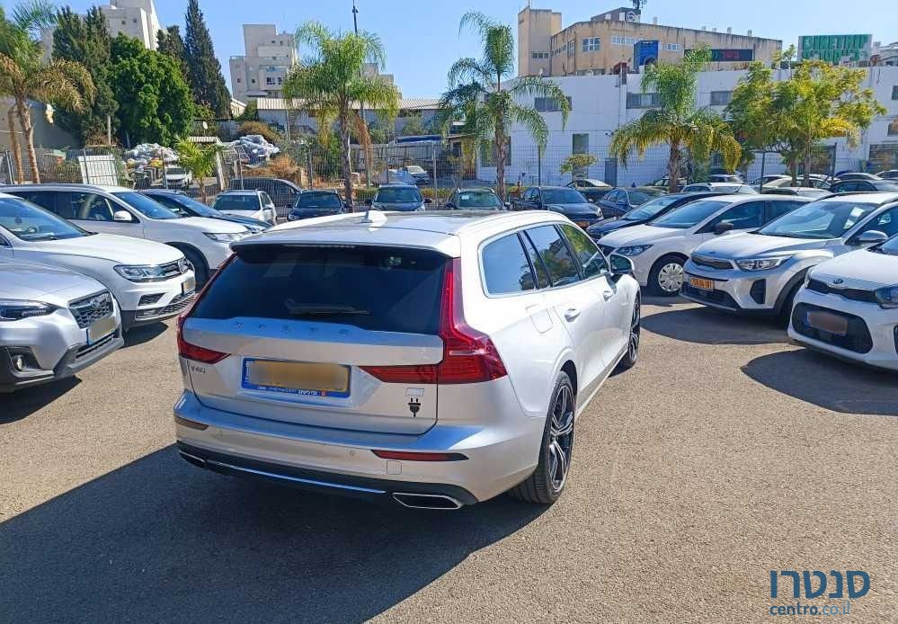 2020' Volvo V60 וולוו photo #3
