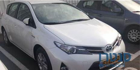 2013' Toyota Auris טויוטה אוריס photo #1