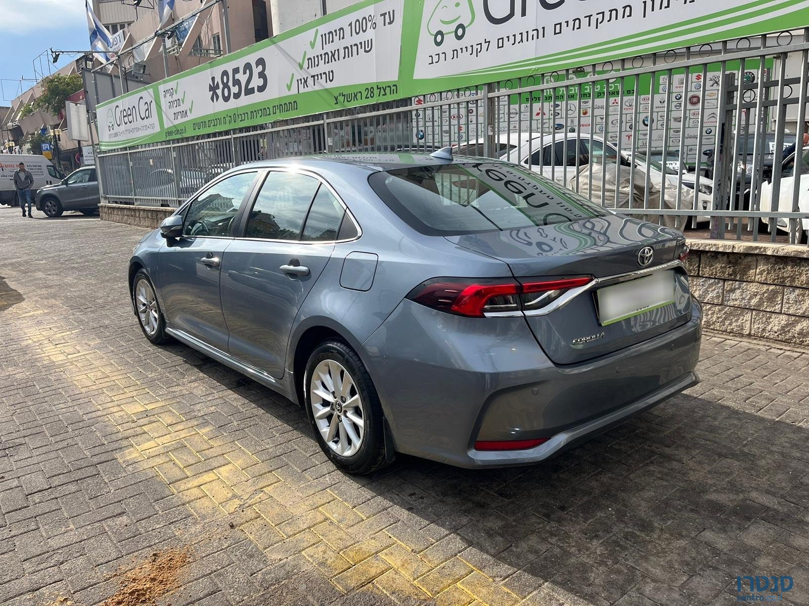 2022' Toyota Corolla photo #4