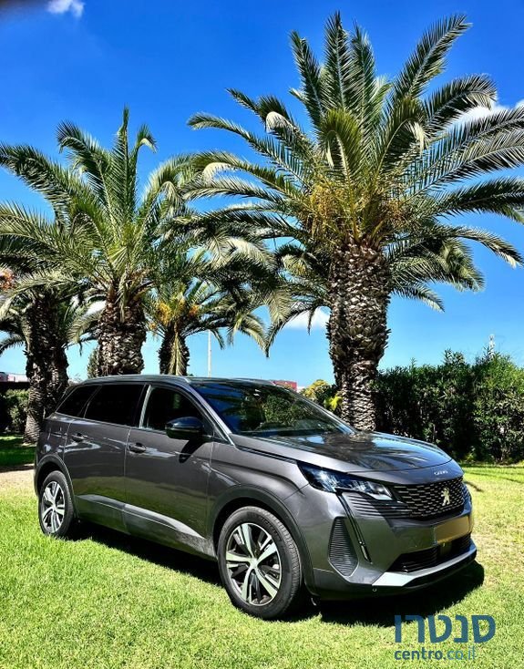 2023' Peugeot 5008 פיג'ו photo #1