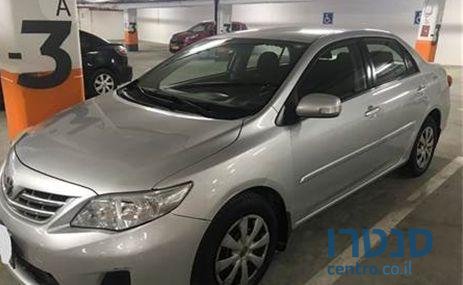 2011' Toyota Corolla טויוטה קורולה photo #3