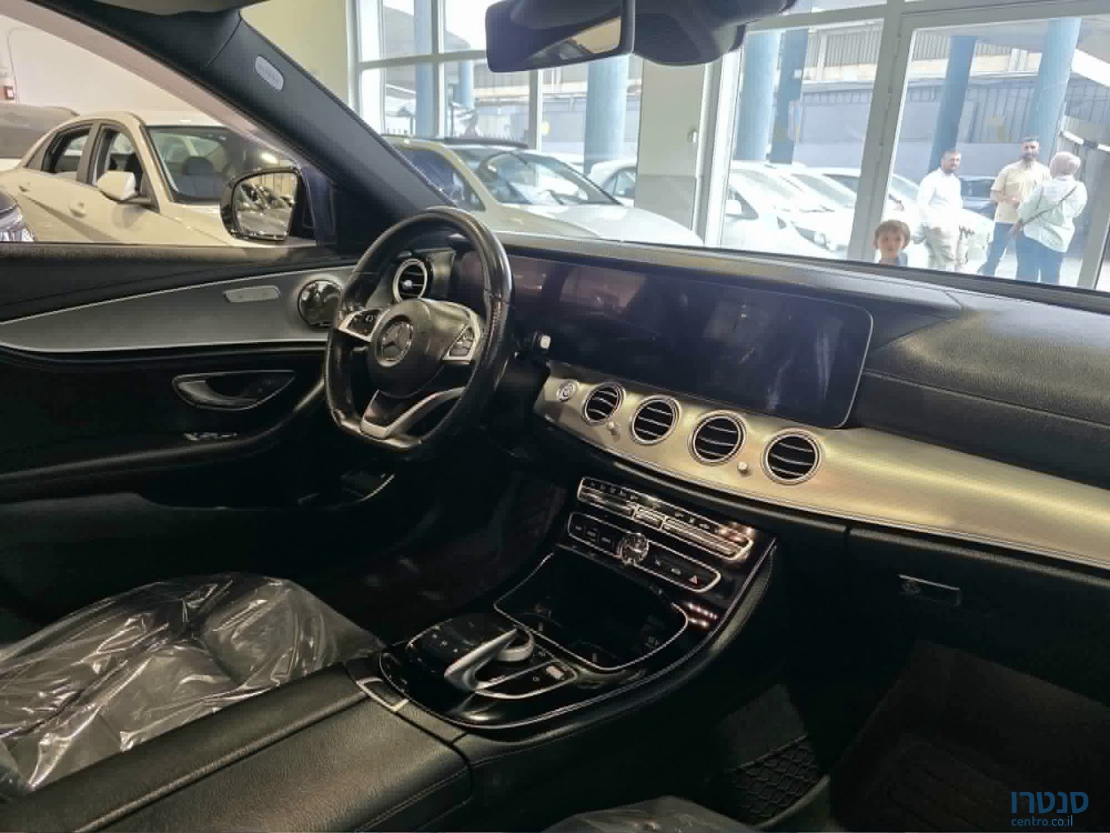 2018' Mercedes-Benz 350 е photo #5