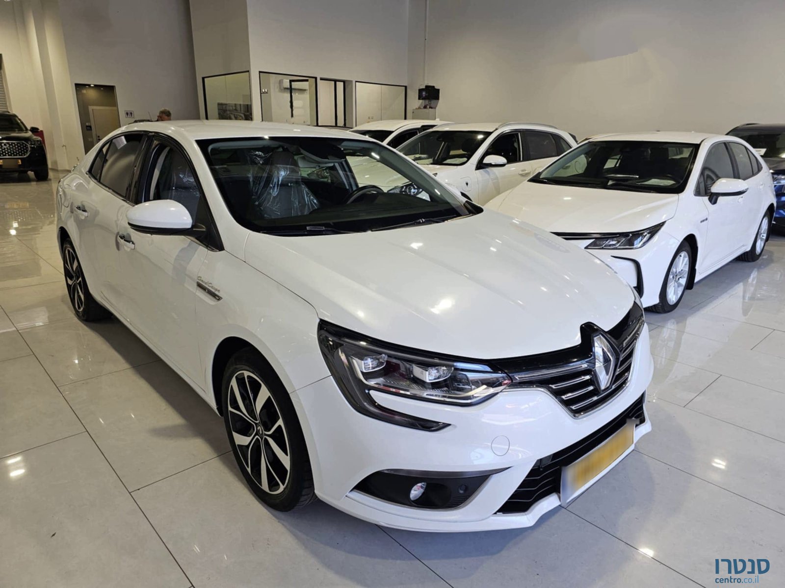 2021' Renault Megane photo #2