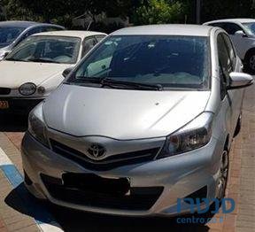 2012' Toyota Yaris טויוטה יאריס photo #3