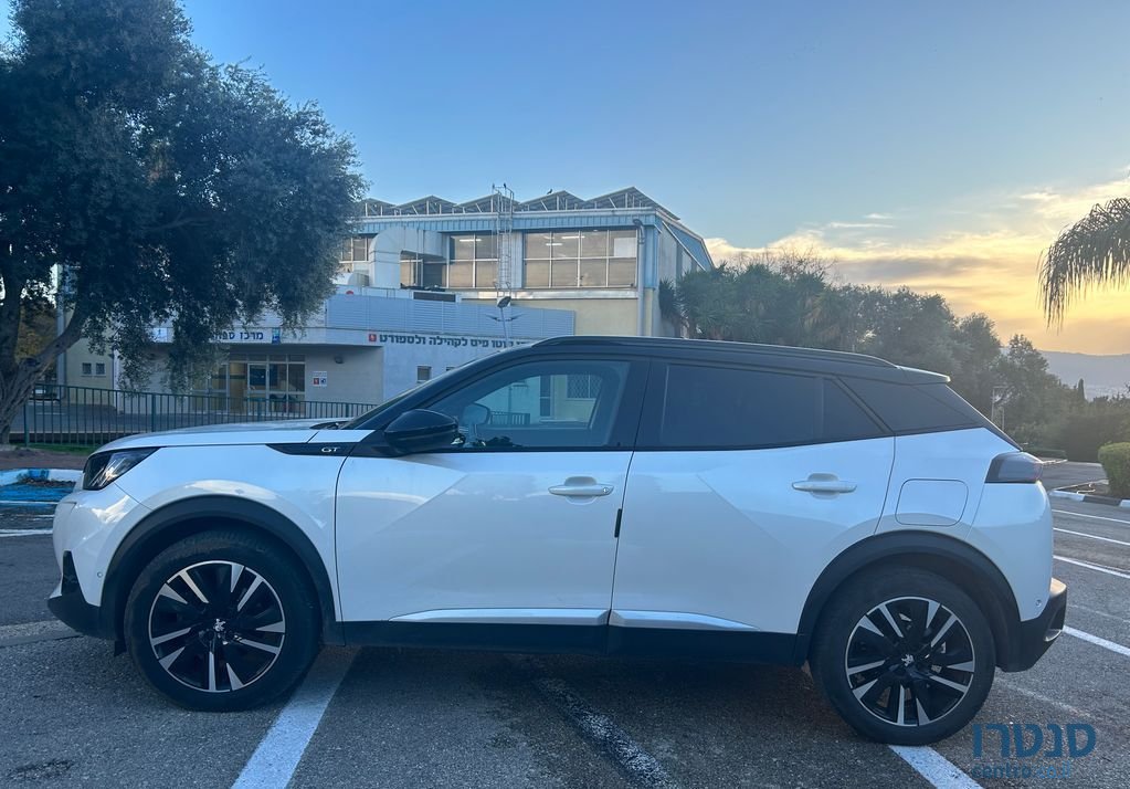2022' Peugeot 2008 פיג'ו photo #3