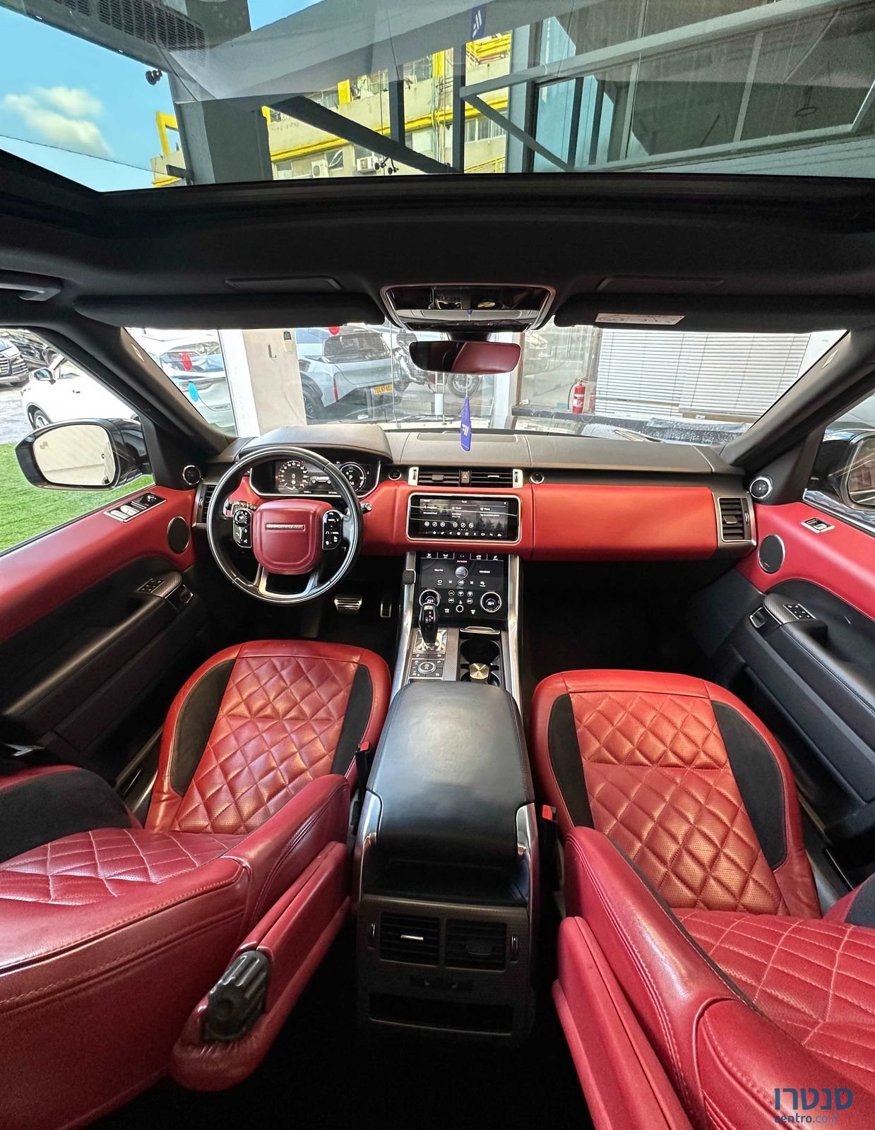 2019' Land Rover Range Rover Sport לנד רובר ריינג' רובר ספורט photo #3