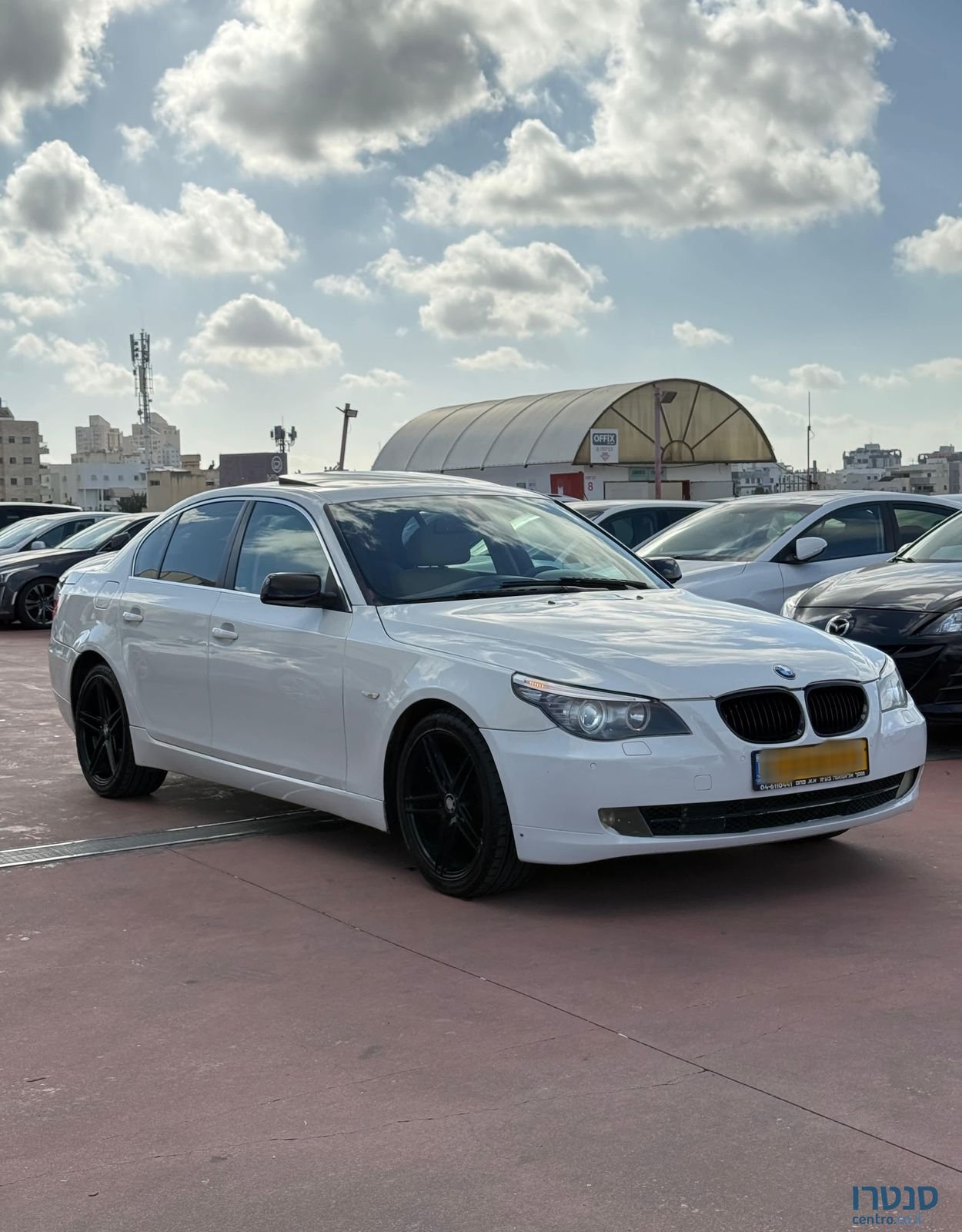 2009' BMW 5 Series ב מ וו סדרה 5 photo #5