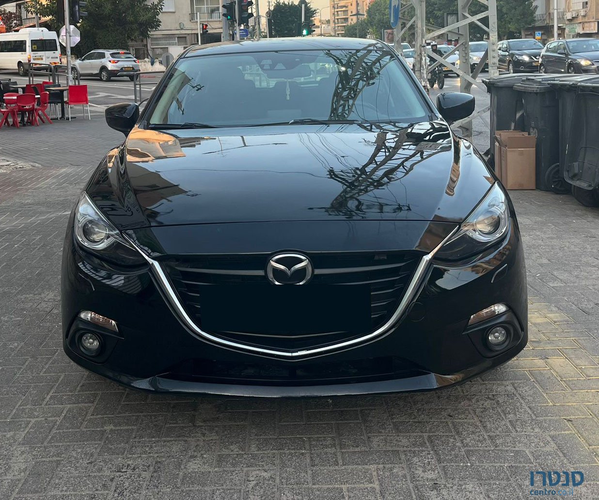 2018' Mazda 3 photo #3