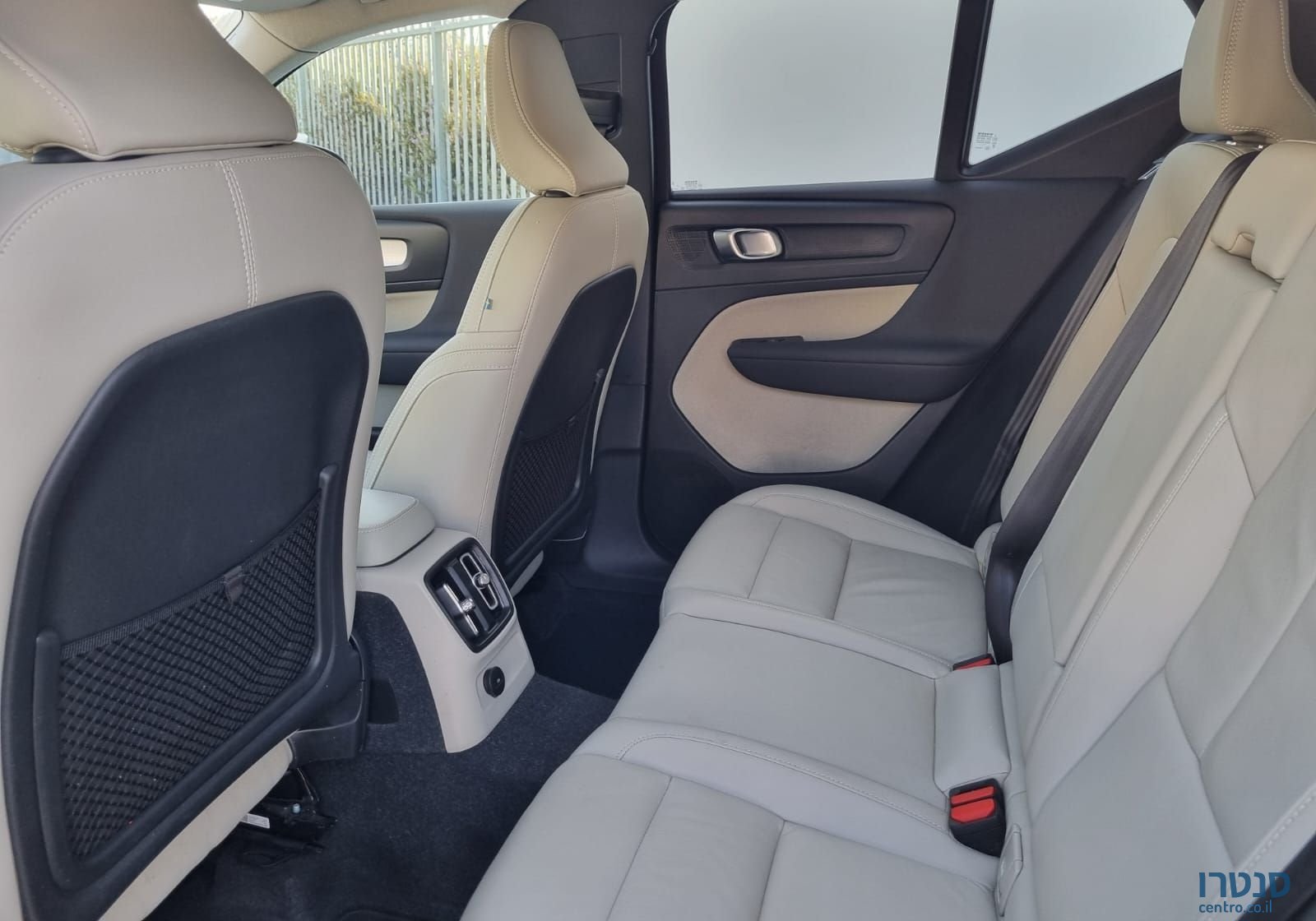 2022' Volvo XC40 וולוו photo #6