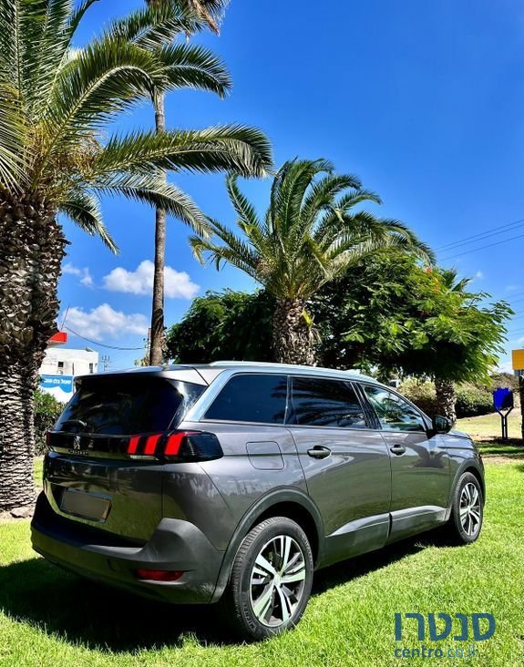 2023' Peugeot 5008 פיג'ו photo #3