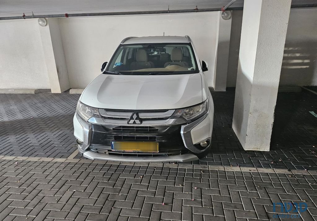 2017' Mitsubishi Outlander מיצובישי אאוטלנדר photo #1