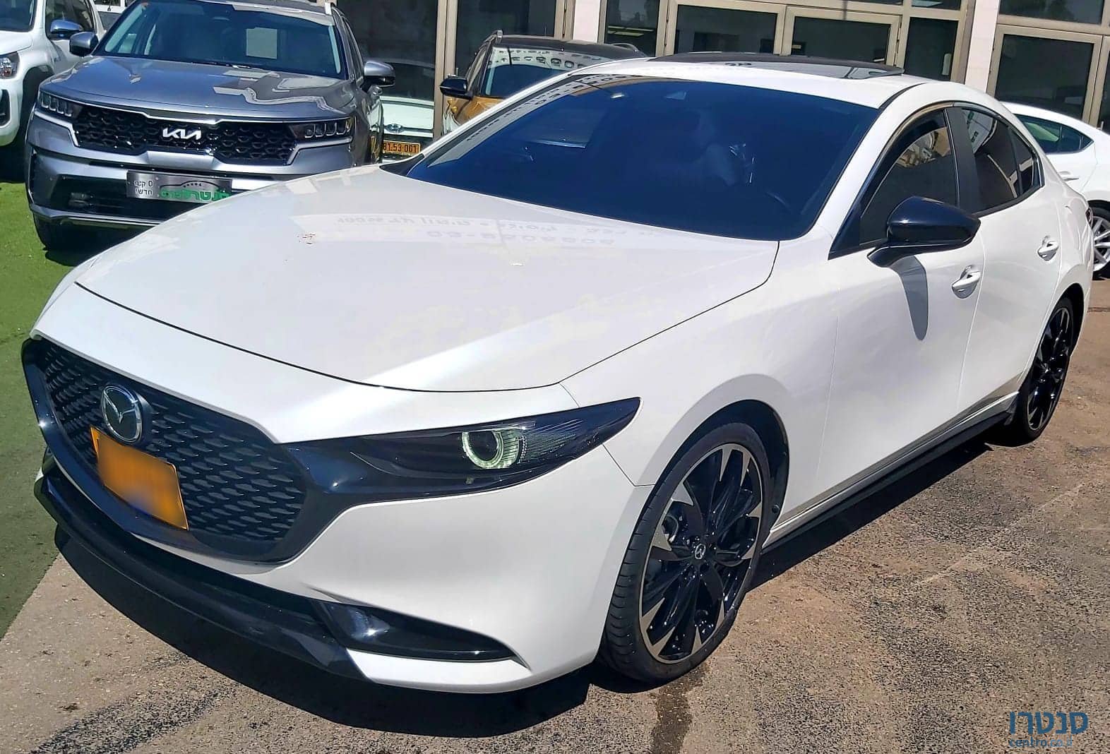 2020' Mazda 3 photo #2