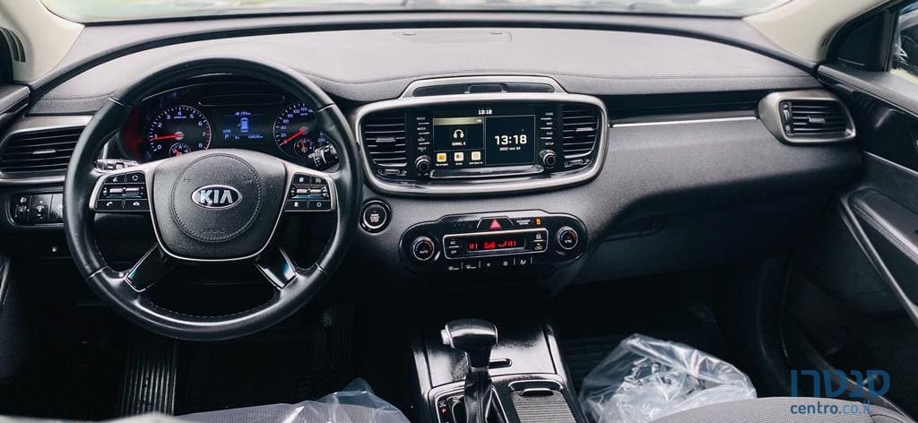 2019' Kia Sorento photo #6