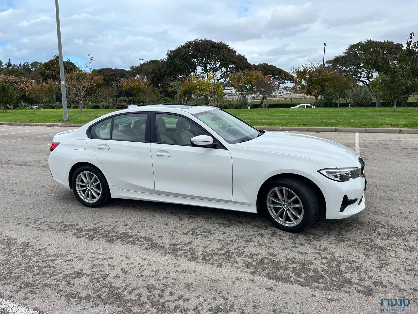 2021' BMW 318 ב.מ.וו photo #6