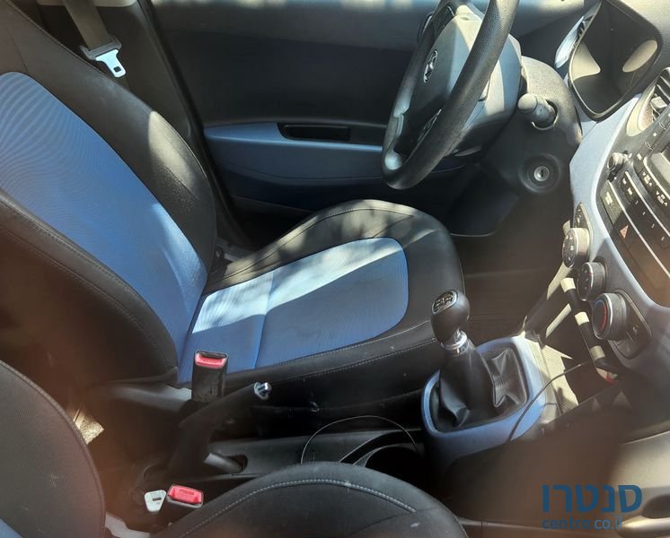 2015' Hyundai i10 יונדאי photo #4