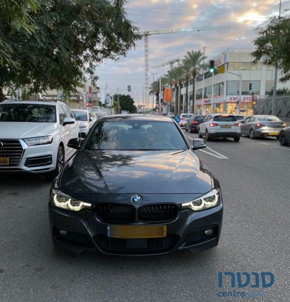 2018' BMW 3 Series ב.מ.וו סדרה 3 photo #2