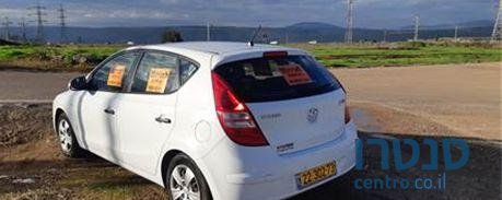2010' Hyundai I30 יונדאי photo #1