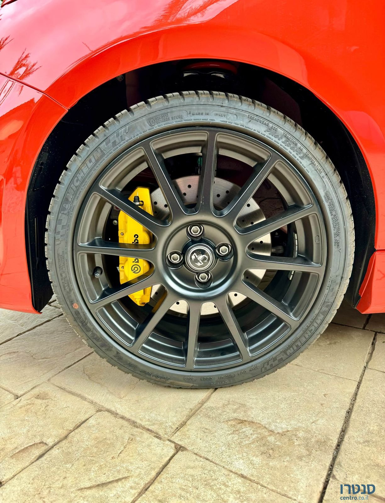 2024' Fiat Abarth 500 אבארט photo #4