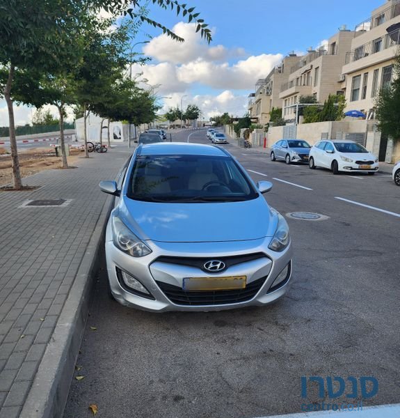 2014' Hyundai i30 יונדאי photo #4