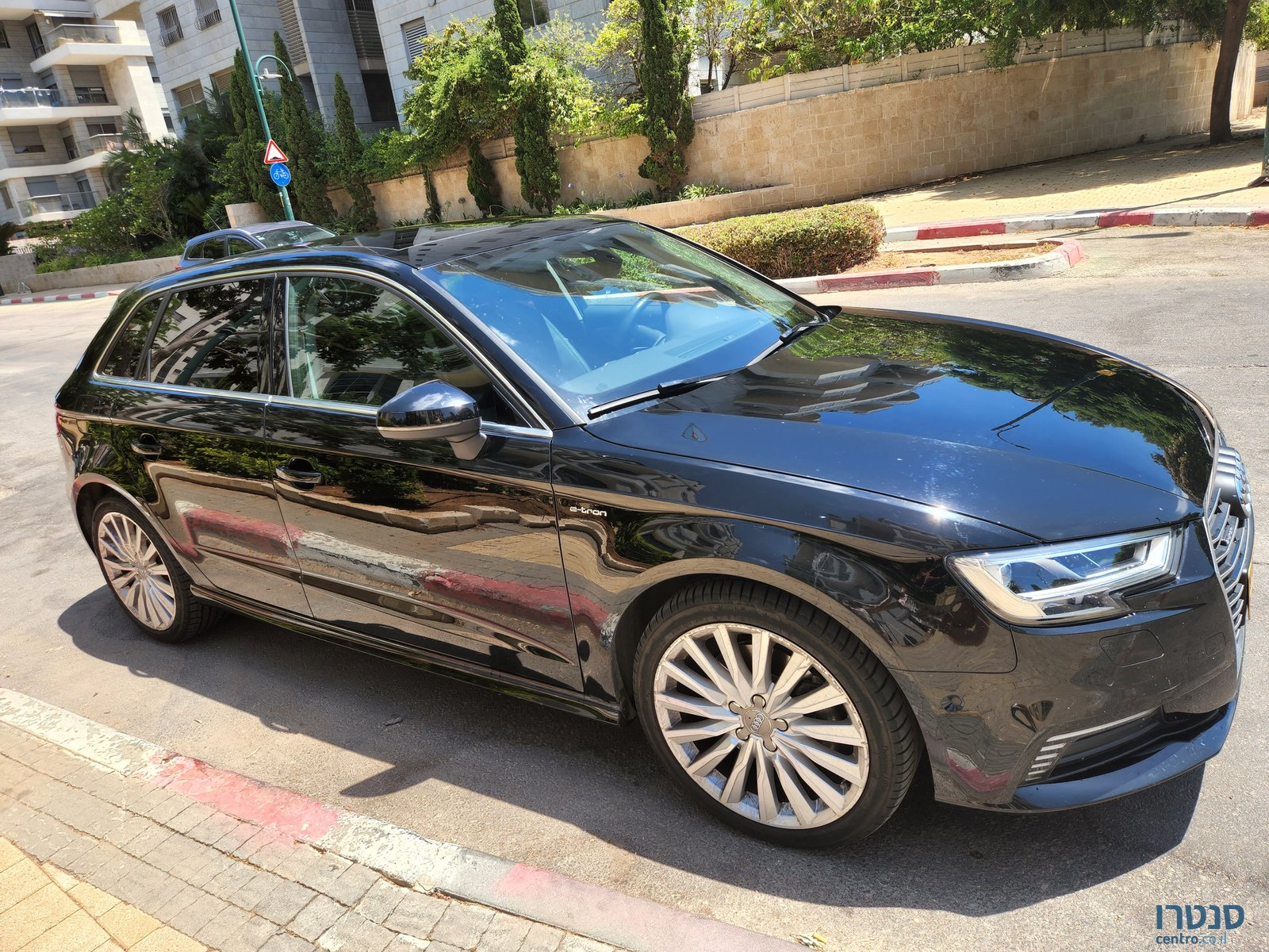2018' Audi A3 אאודי photo #1
