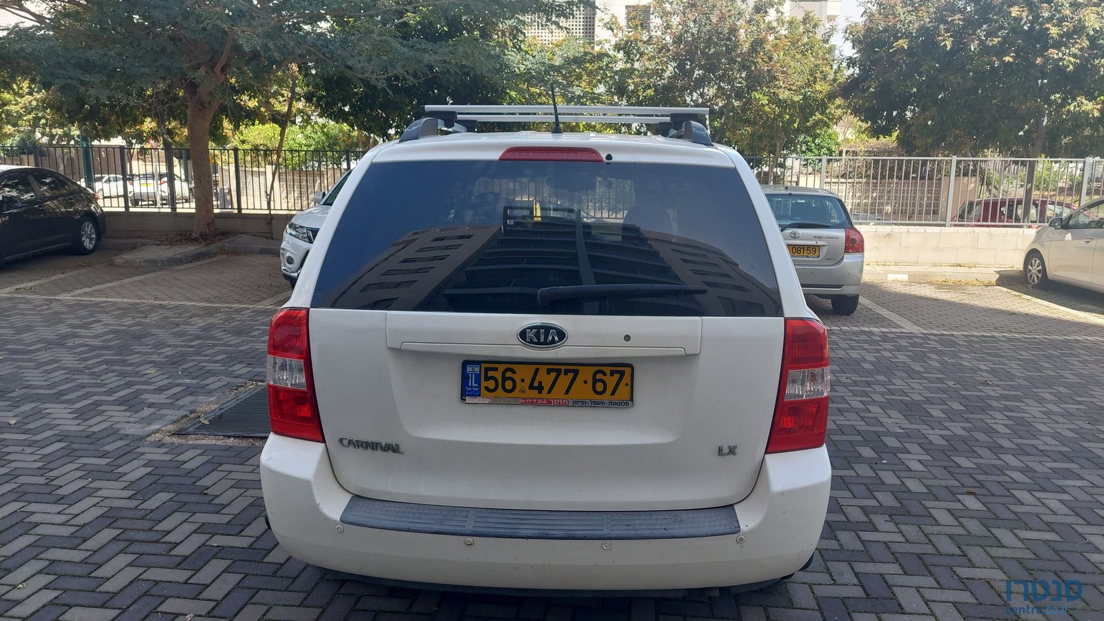 2009' Kia Carnival קיה קרניבל photo #1