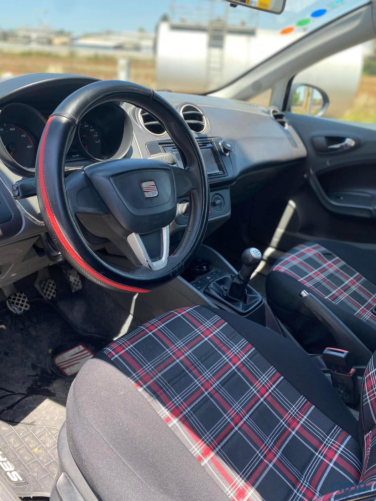 2012' SEAT Ibiza סיאט איביזה photo #4