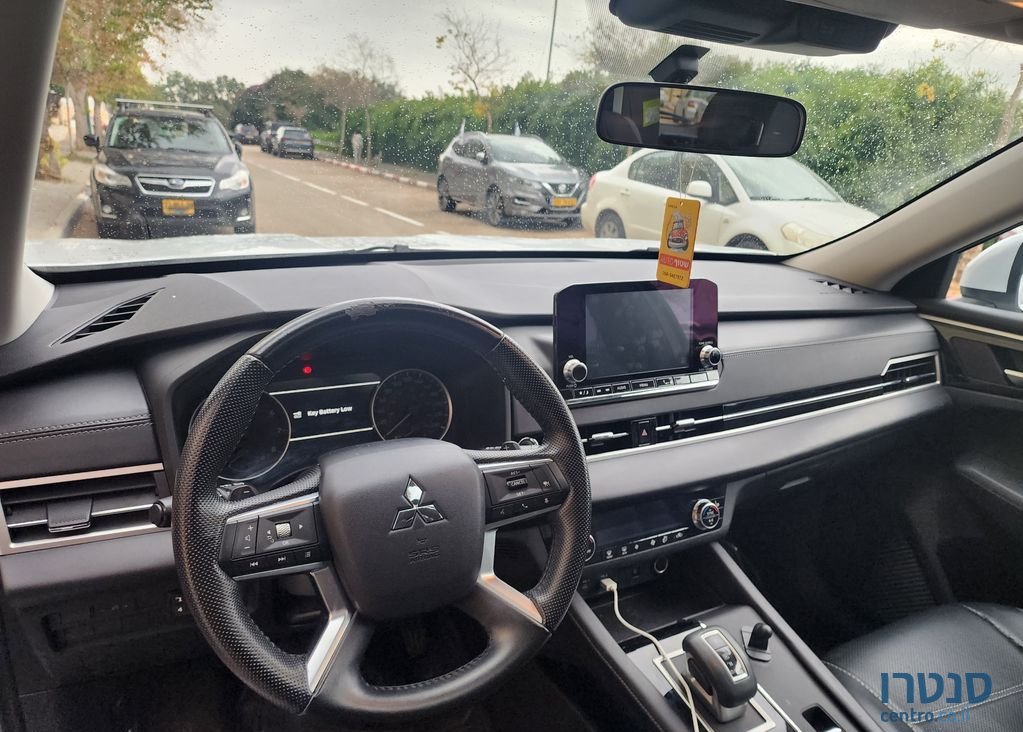 2021' Mitsubishi Outlander מיצובישי אאוטלנדר photo #4