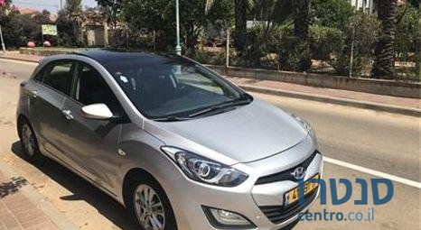 2013' Hyundai I30 יונדאי פרמיום photo #3