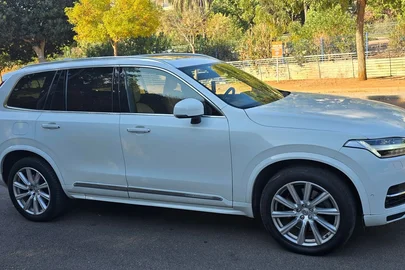 2019' Volvo XC90 וולוו