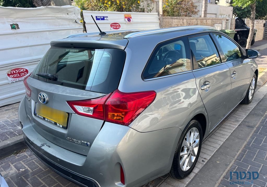 2014' Toyota Auris טויוטה אוריס photo #6