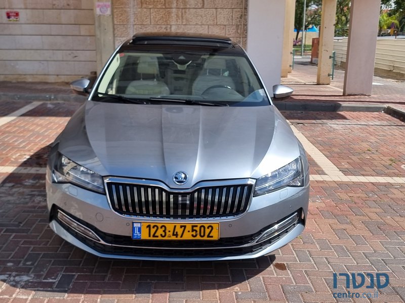 2019' Skoda Superb סקודה סופרב photo #1